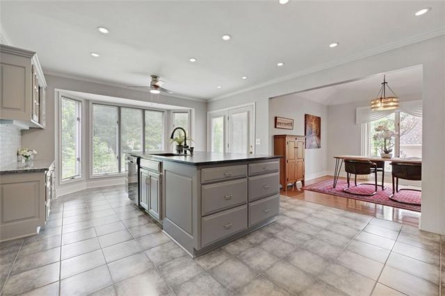 12313 Pembroke Lane, Leawood, KS 66209