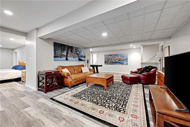 12313 Pembroke Lane, Leawood, KS 66209