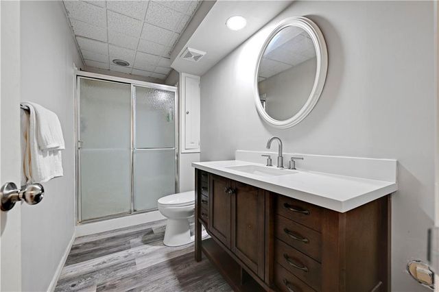 12313 Pembroke Lane, Leawood, KS 66209