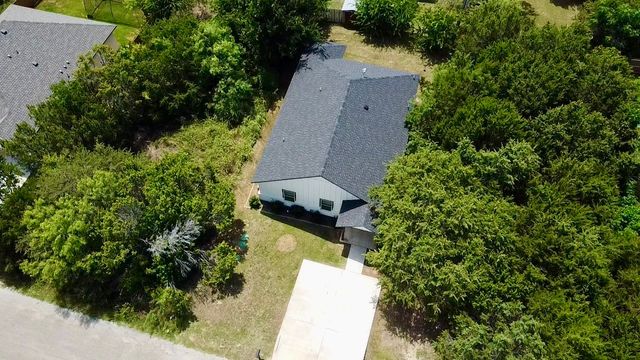 819 Arkansas River Drive, Granbury, TX 76048