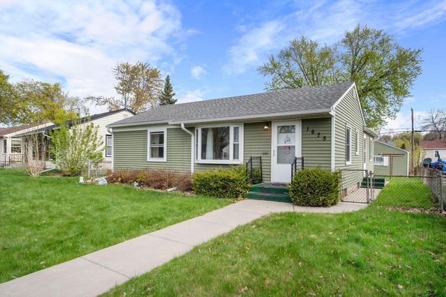 1675 Iowa Avenue E, Saint Paul, MN 55106