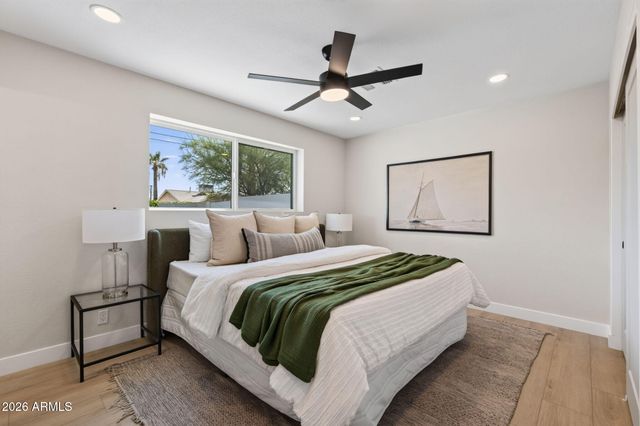 6807 E PORTLAND Street, Scottsdale, AZ 85257