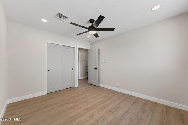 6807 E PORTLAND Street, Scottsdale, AZ 85257