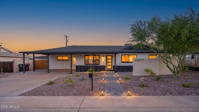 6807 E PORTLAND Street, Scottsdale, AZ 85257