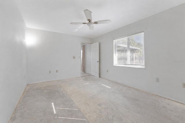 401 NASSAU STREET S, Venice, FL 34285