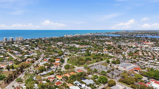 401 NASSAU STREET S, Venice, FL 34285
