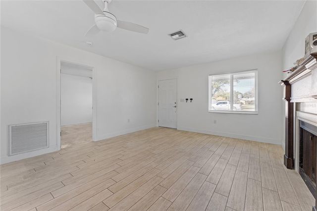 401 NASSAU STREET S, Venice, FL 34285