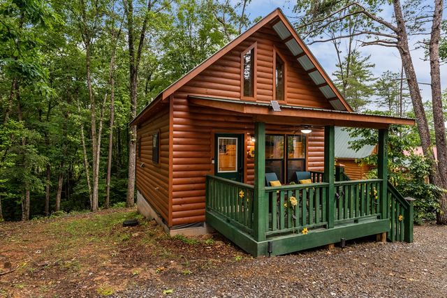 151 Rushmore Lane, Murphy, NC 28906