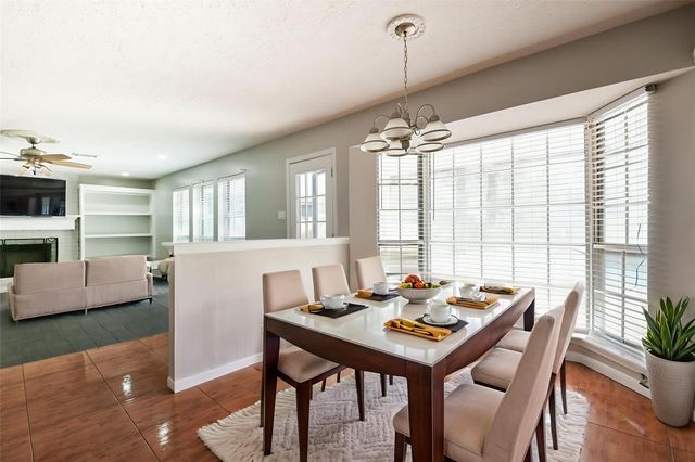 1007 Maranon Lane, Houston, TX 77090