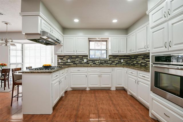 1007 Maranon Lane, Houston, TX 77090