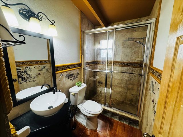 1709 WARRINGTON WAY, Tampa, FL 33619