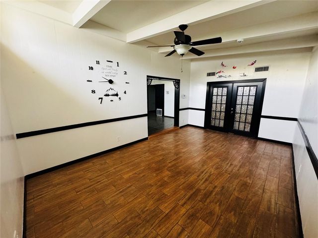 1709 WARRINGTON WAY, Tampa, FL 33619