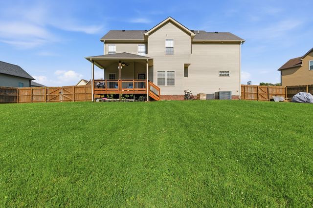 927 Nectar Ct, Adams, TN 37010