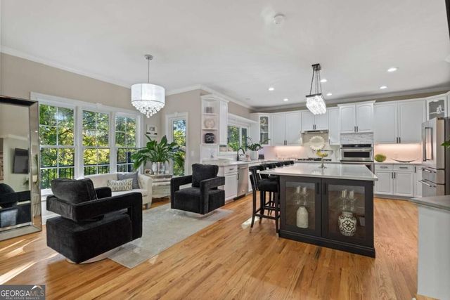 820 Glen Royal Drive, Roswell, GA 30076