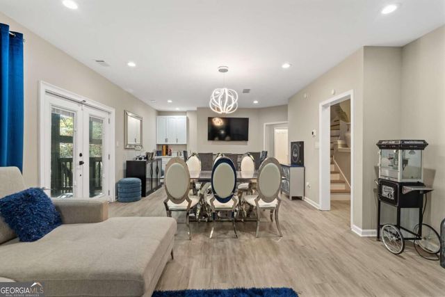 820 Glen Royal Drive, Roswell, GA 30076