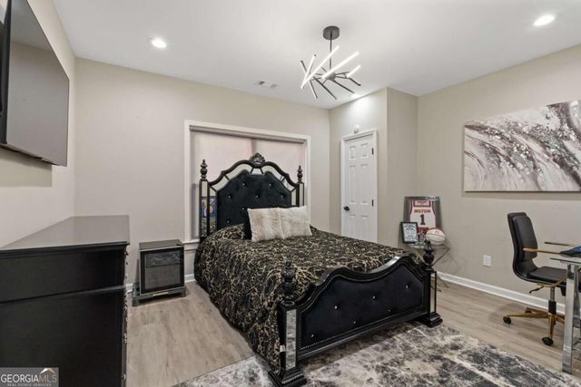 820 Glen Royal Drive, Roswell, GA 30076