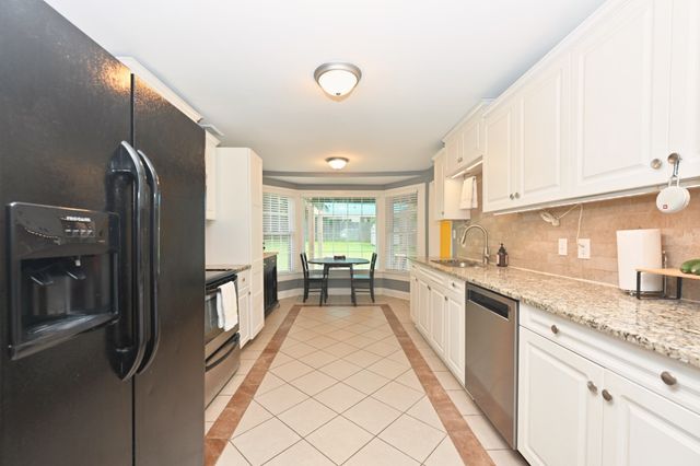 1027 Carolyn Ave, Nashville, TN 37216