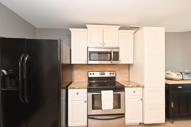 1027 Carolyn Ave, Nashville, TN 37216