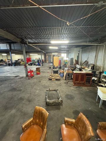 8605 Livernois Avenue, Detroit, MI 48204