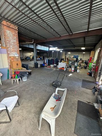 8605 Livernois Avenue, Detroit, MI 48204