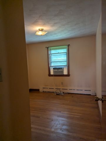 207 Highland Drive, Waterbury, CT 06708
