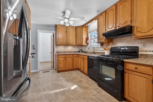 116 CREST CT, Glen Burnie, MD 21061