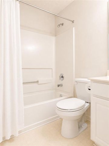 9155 Nesbit Ferry Road 82, Alpharetta, GA 30022