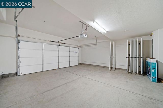 27264 Cosmo Ct, Hayward, CA 94544