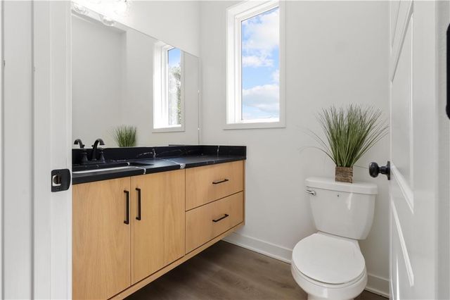 22520 W 93rd Street, Lenexa, KS 66227