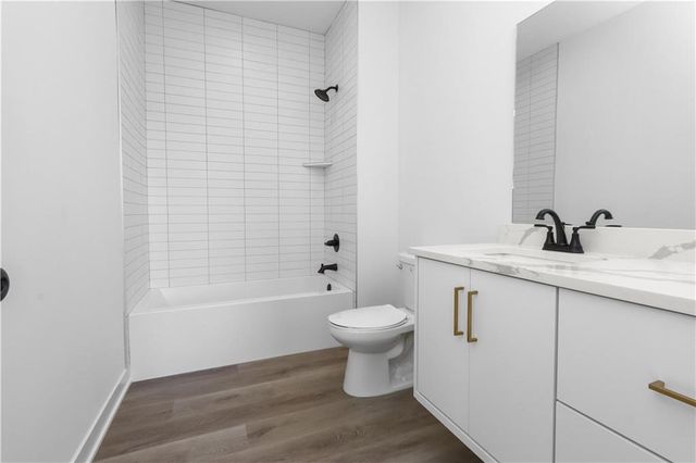 22520 W 93rd Street, Lenexa, KS 66227