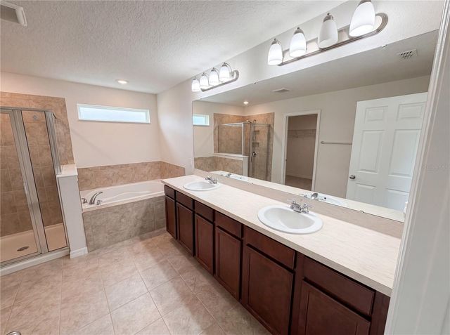 811 MAPLE LEAF LOOP, Winter Springs, FL 32708