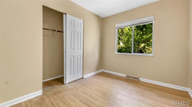 10062 Bon Oak Drive, St Louis, MO 63136