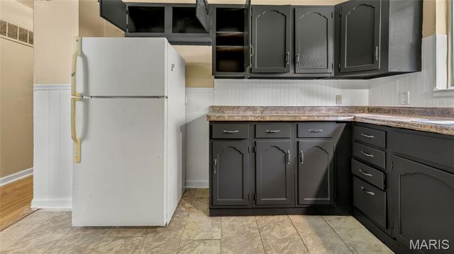 10062 Bon Oak Drive, St Louis, MO 63136