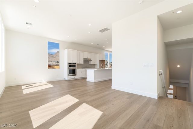 11534 Hillrise Avenue, Las Vegas, NV 89138