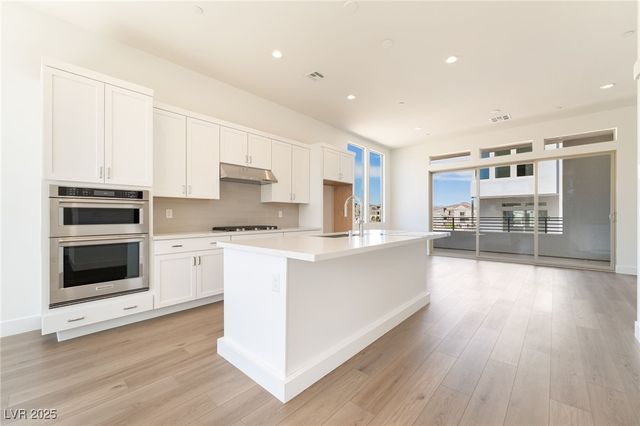 11534 Hillrise Avenue, Las Vegas, NV 89138