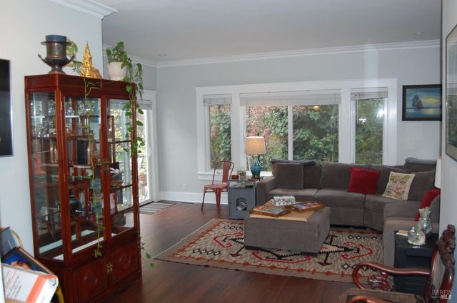 39 Latham St, San Rafael, CA 94901