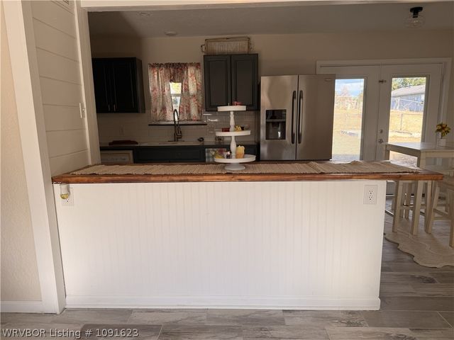 1003 Flatrock Drive, Van Buren, AR 72956