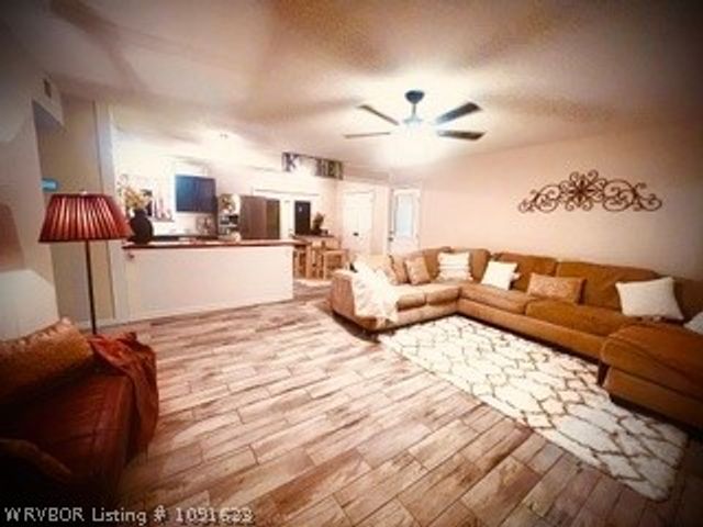 1003 Flatrock Drive, Van Buren, AR 72956