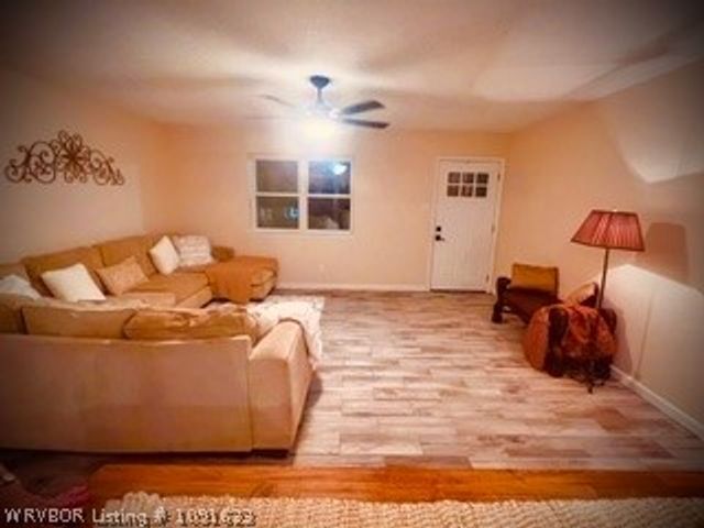 1003 Flatrock Drive, Van Buren, AR 72956