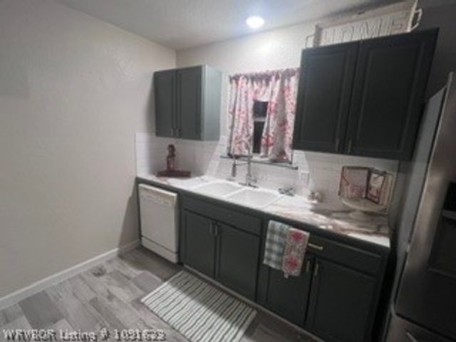 1003 Flatrock Drive, Van Buren, AR 72956
