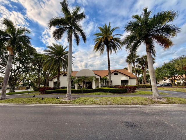 3362 Perimeter Drive 3362, Greenacres, FL 33467