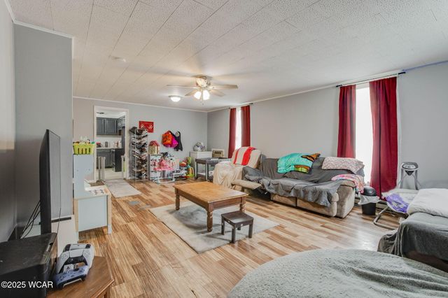 608 W Pearl Street, Wapakoneta, OH 45895