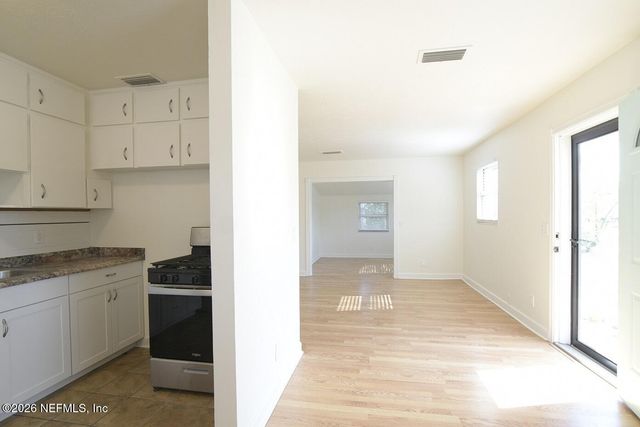 477 SAILFISH Drive E, Atlantic Beach, FL 32233