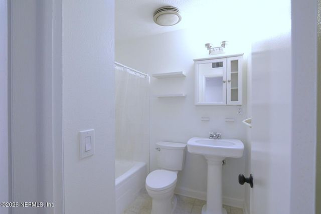 477 SAILFISH Drive E, Atlantic Beach, FL 32233