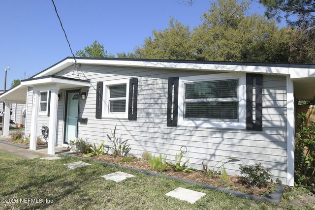 477 SAILFISH Drive E, Atlantic Beach, FL 32233