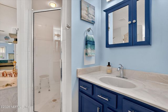 7525 PLANTATION CLUB Drive, Jacksonville, FL 32244