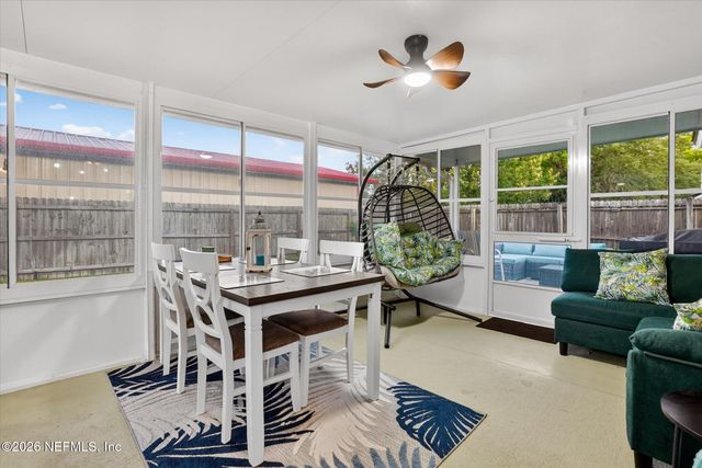 7525 PLANTATION CLUB Drive, Jacksonville, FL 32244