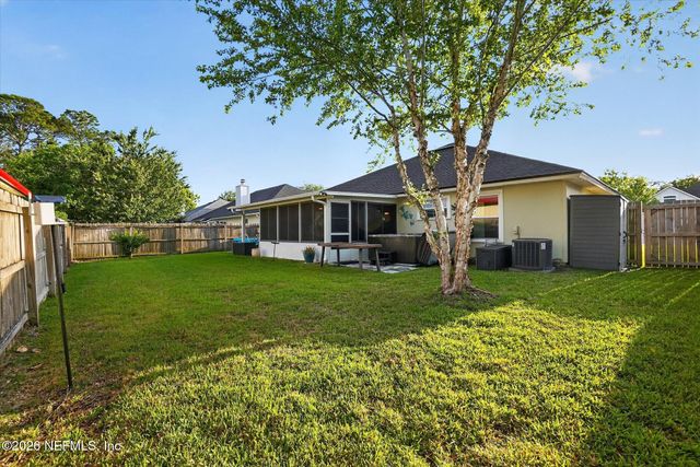 7525 PLANTATION CLUB Drive, Jacksonville, FL 32244