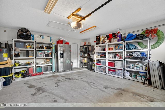 7525 PLANTATION CLUB Drive, Jacksonville, FL 32244