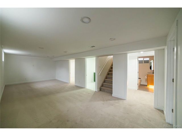 1249 S Otis Ct, Lakewood, CO 80232